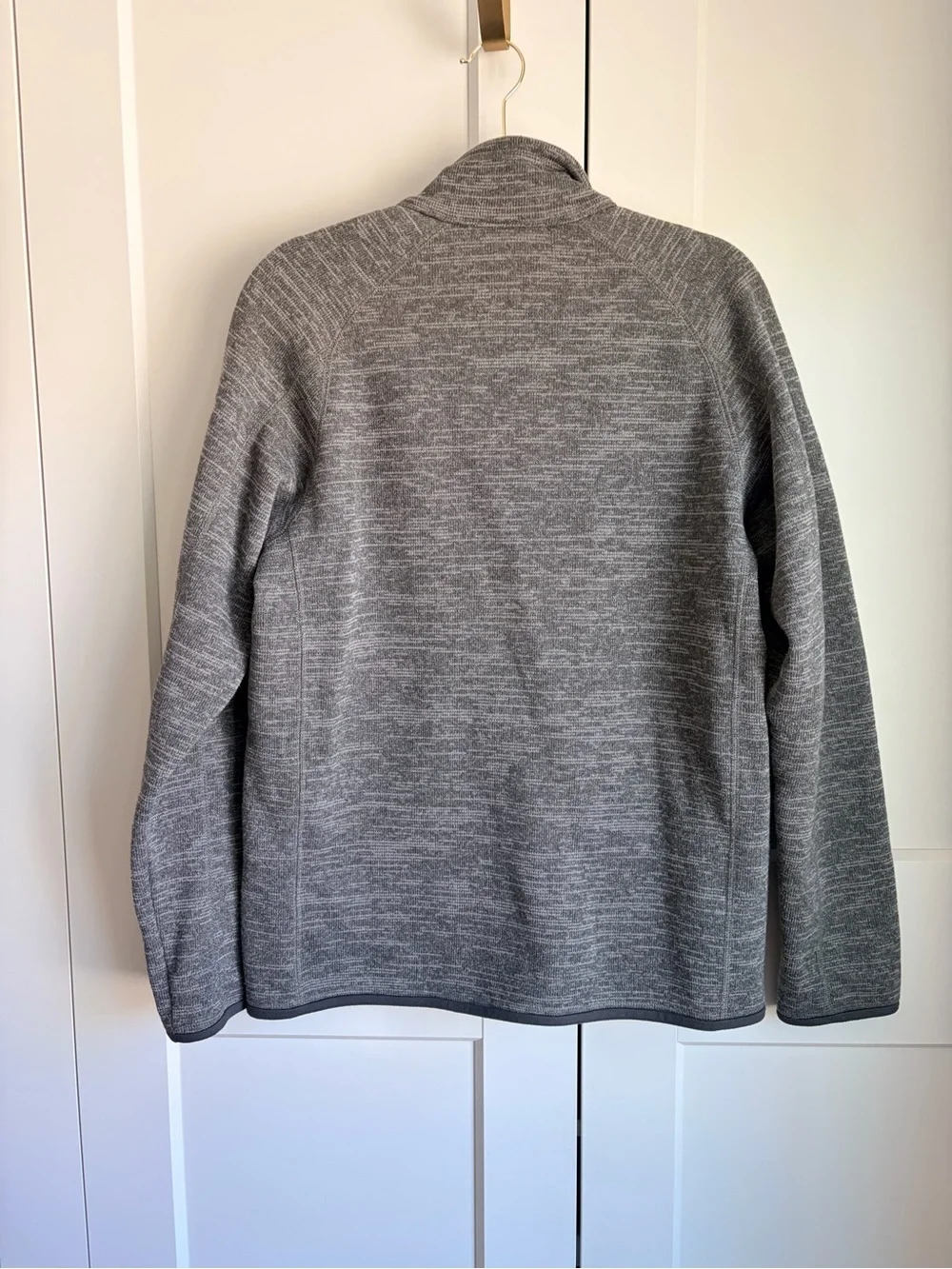 Patagonia Men's Heather Gray Lightweight Fleece Jacket | M